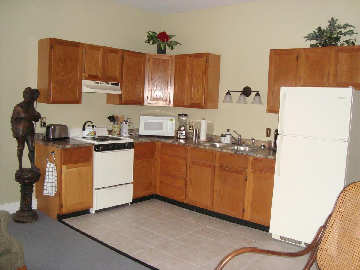 Bristol Suites 외부 사진